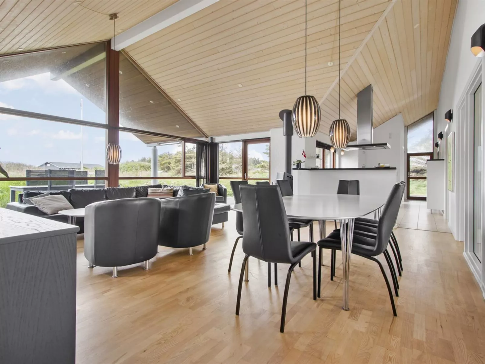 "Ilmatar" - 650m from the sea-Inside