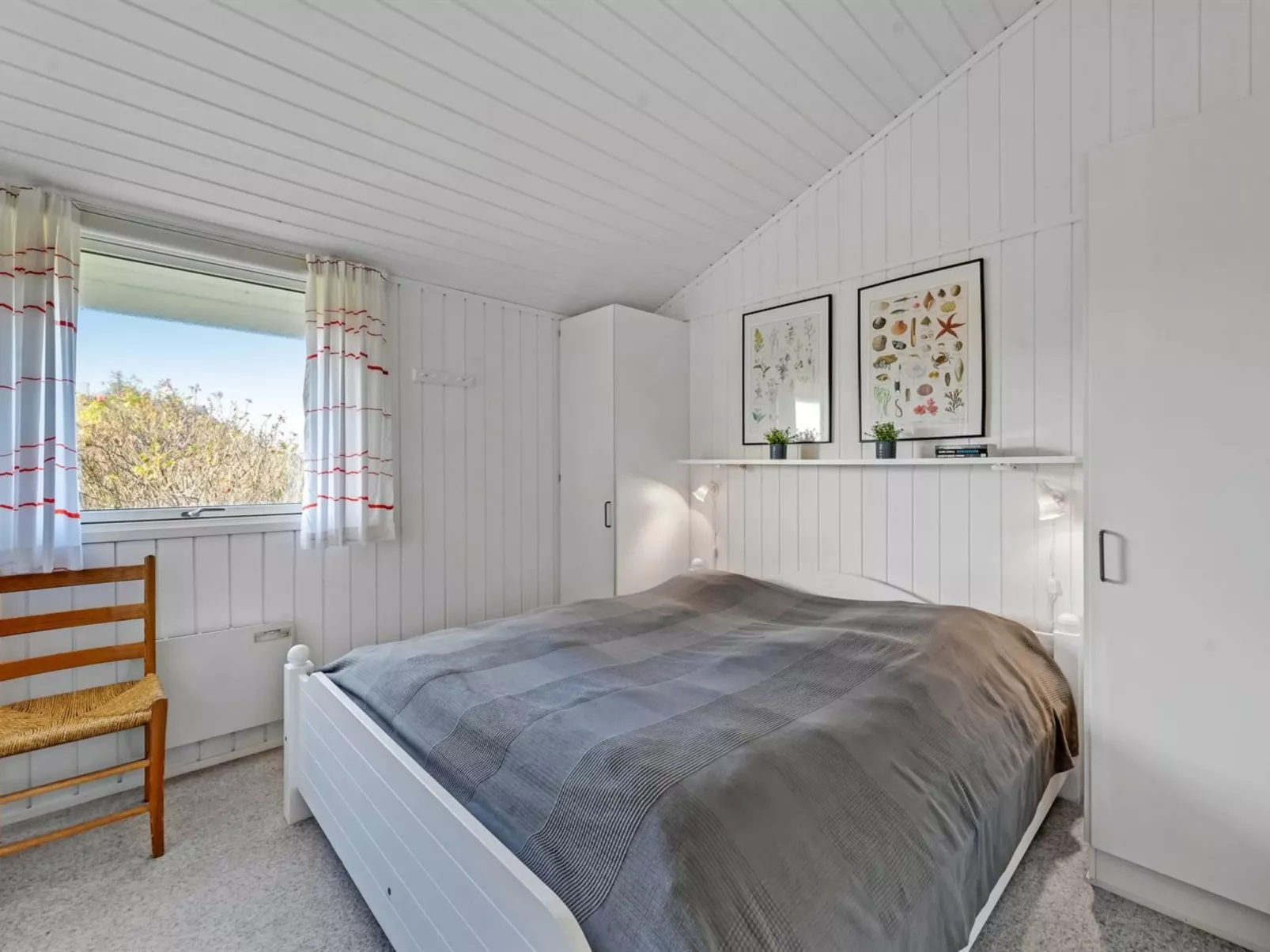 "Thorgny" -  from the sea-Dedans