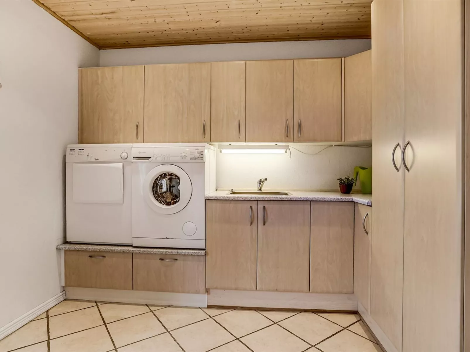 "Adelina" - 500m from the sea-Dedans