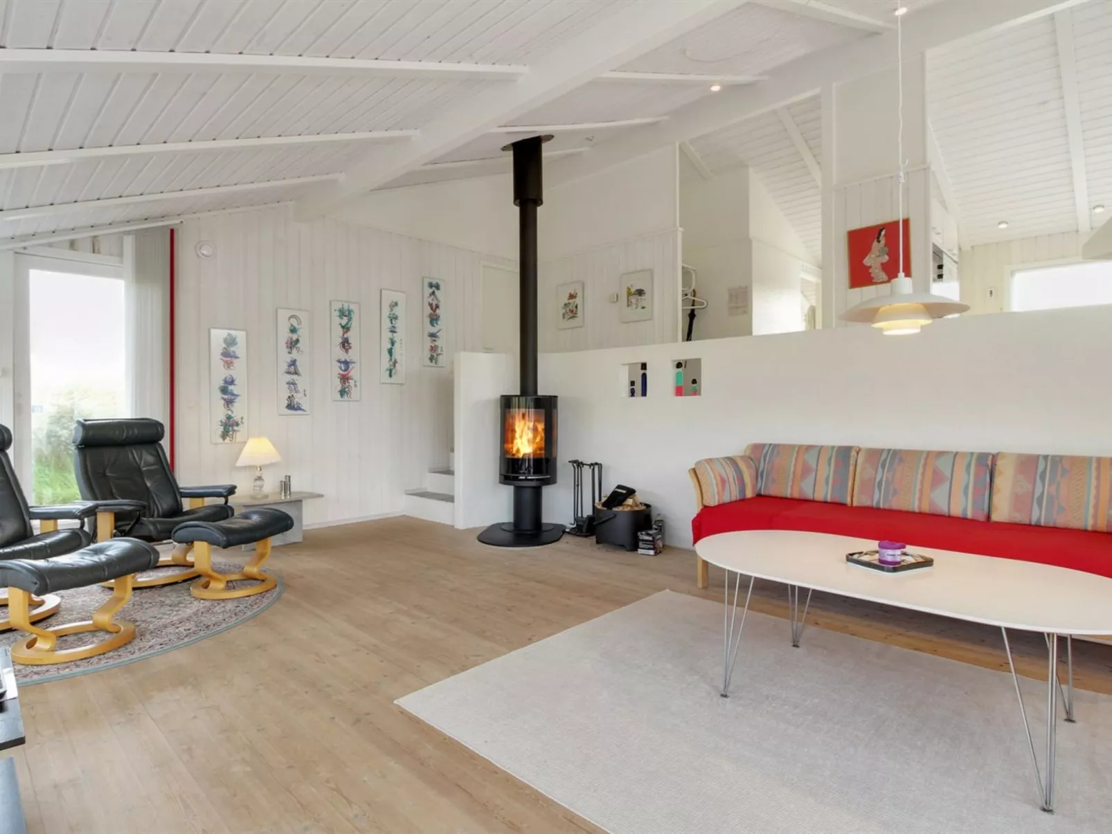 "Avni" - 200m from the sea-Drinnen