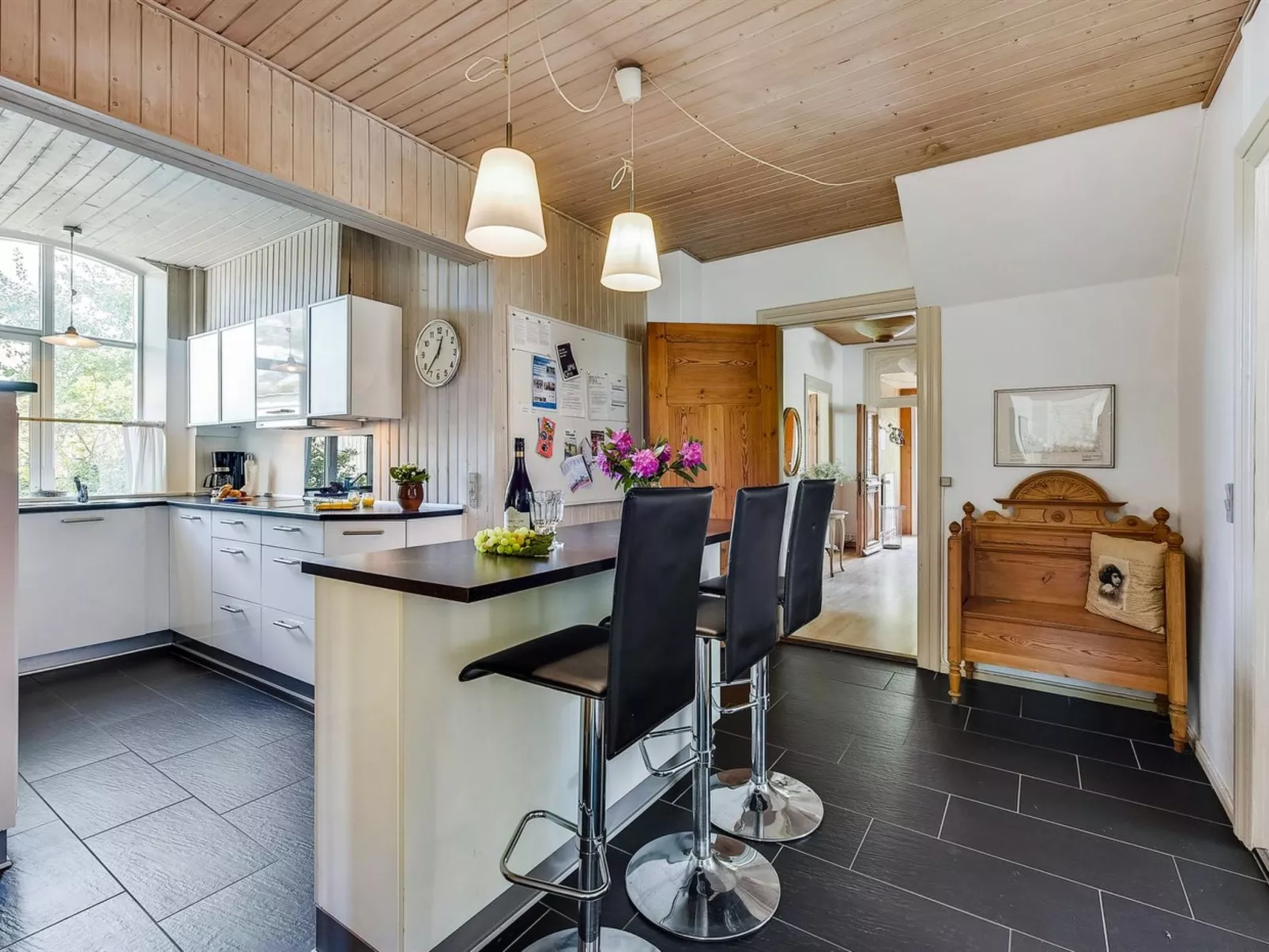 "Styrkar" - 4km from the sea-Dedans