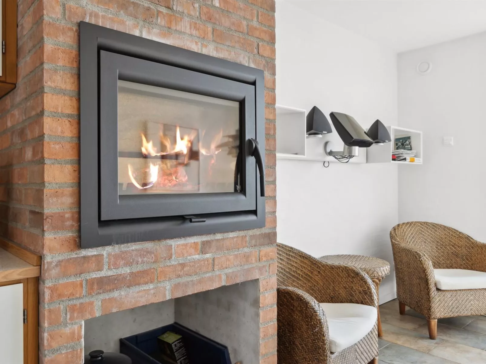 "Ønd" - 2.5km from the sea-Drinnen