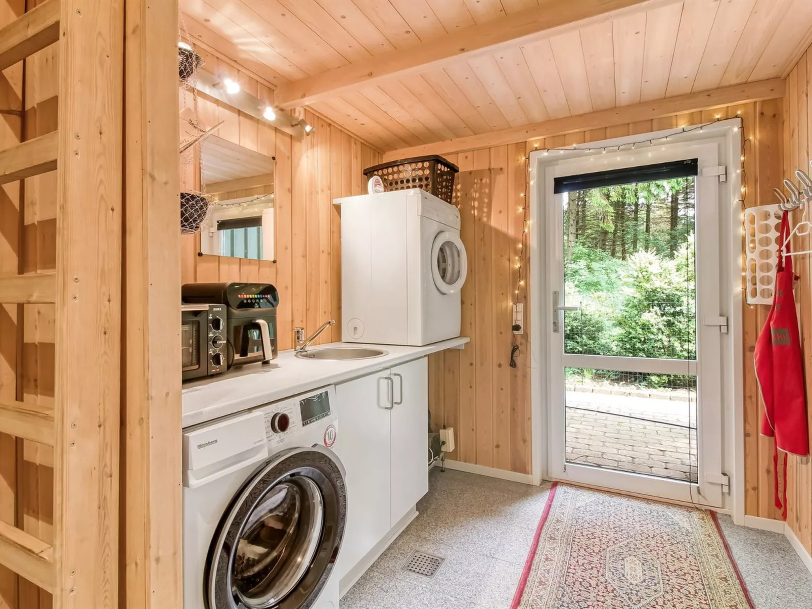 "Aniki" - 1.4km from the sea-Inside