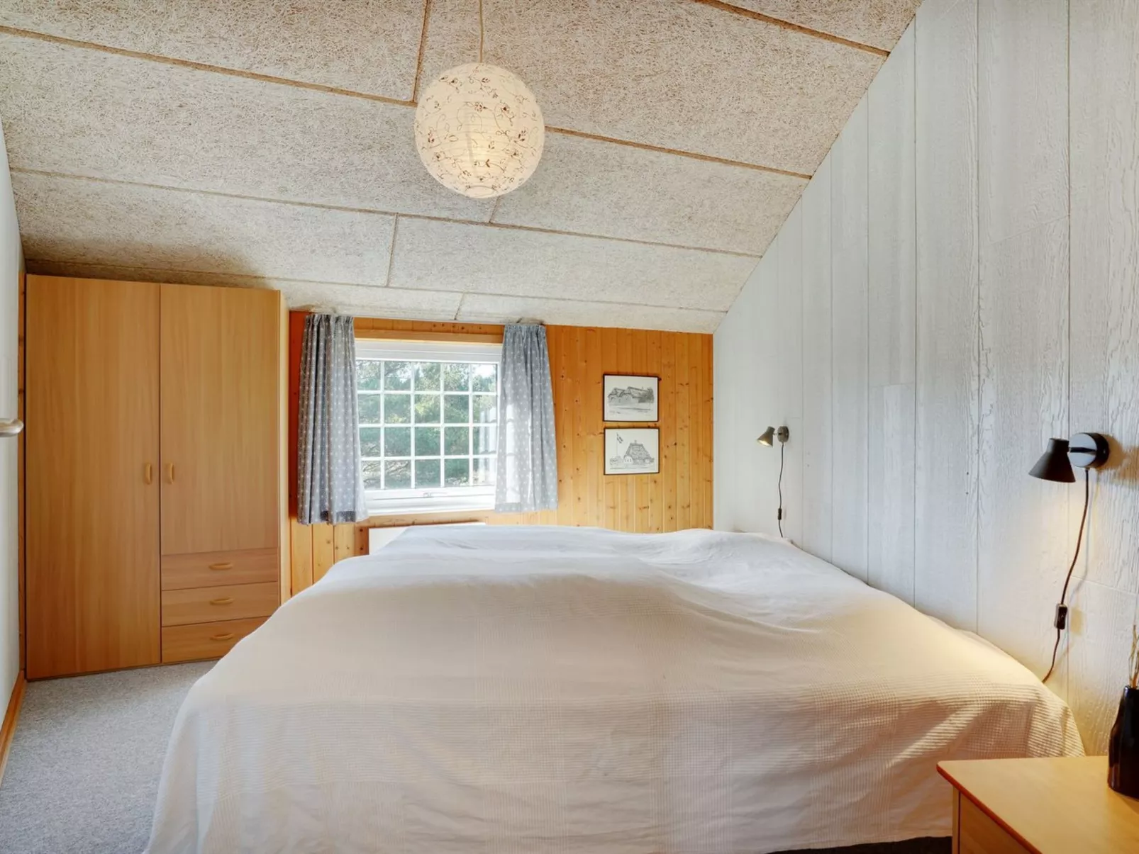 "Mariette" - 3.1km from the sea-Inside