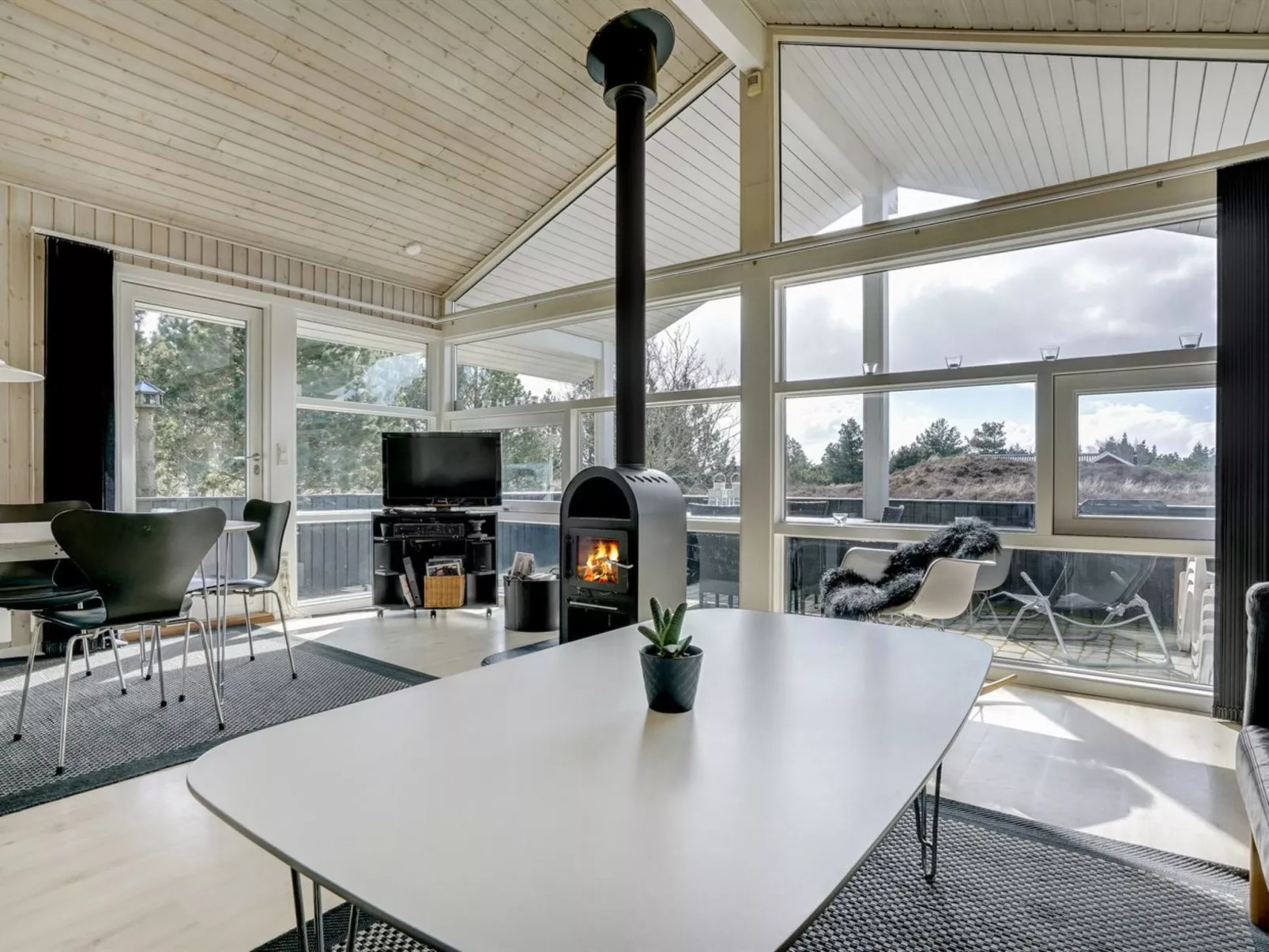 "Börge" - 3.9km from the sea-Drinnen