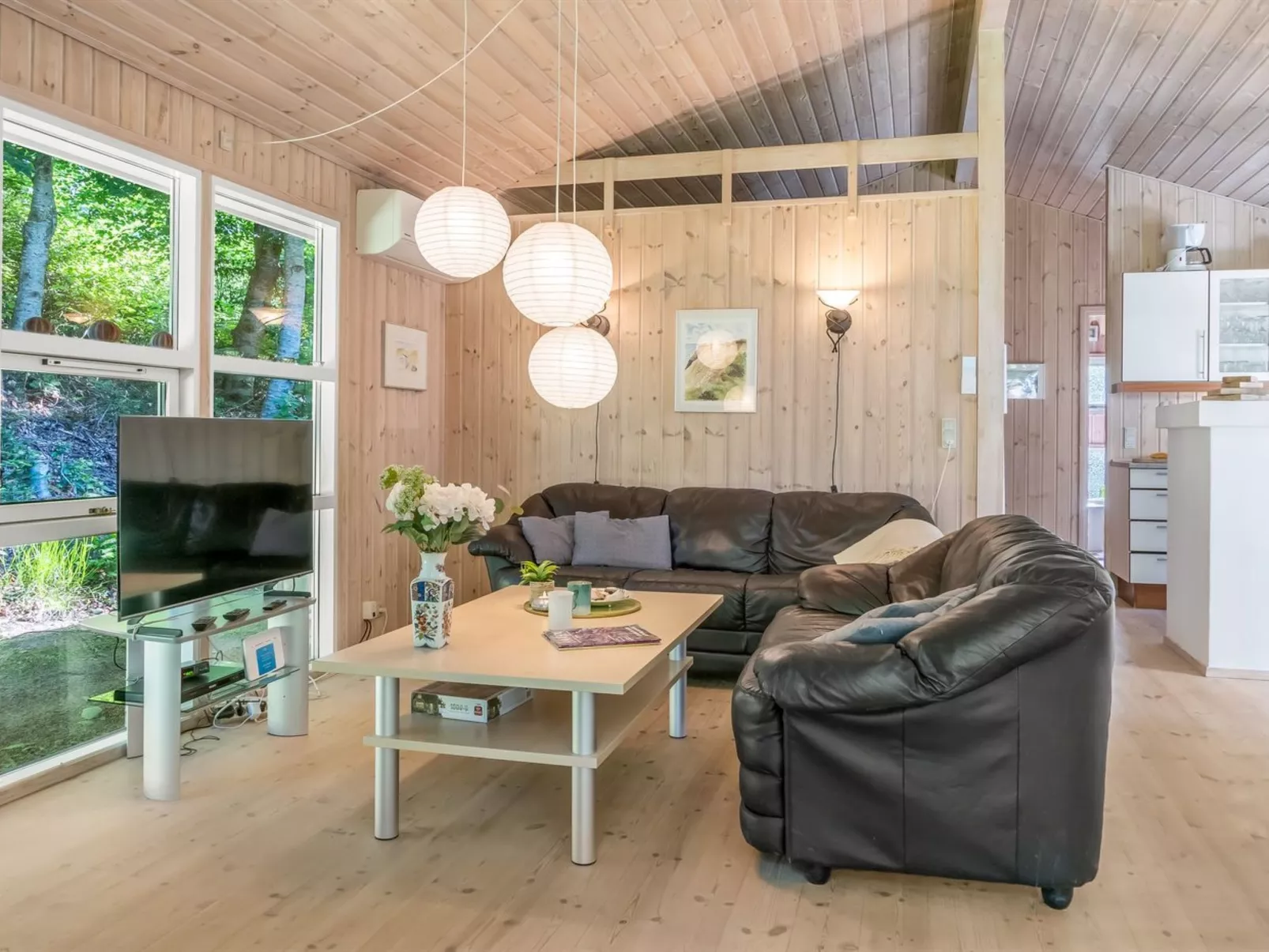 "Ninetta" - 650m from the sea-Drinnen