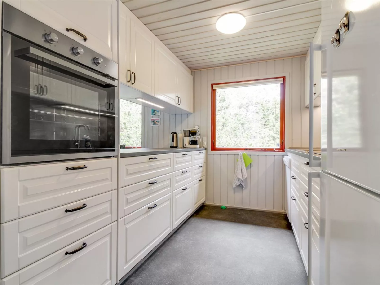 "Eliane" - 4km from the sea-Drinnen