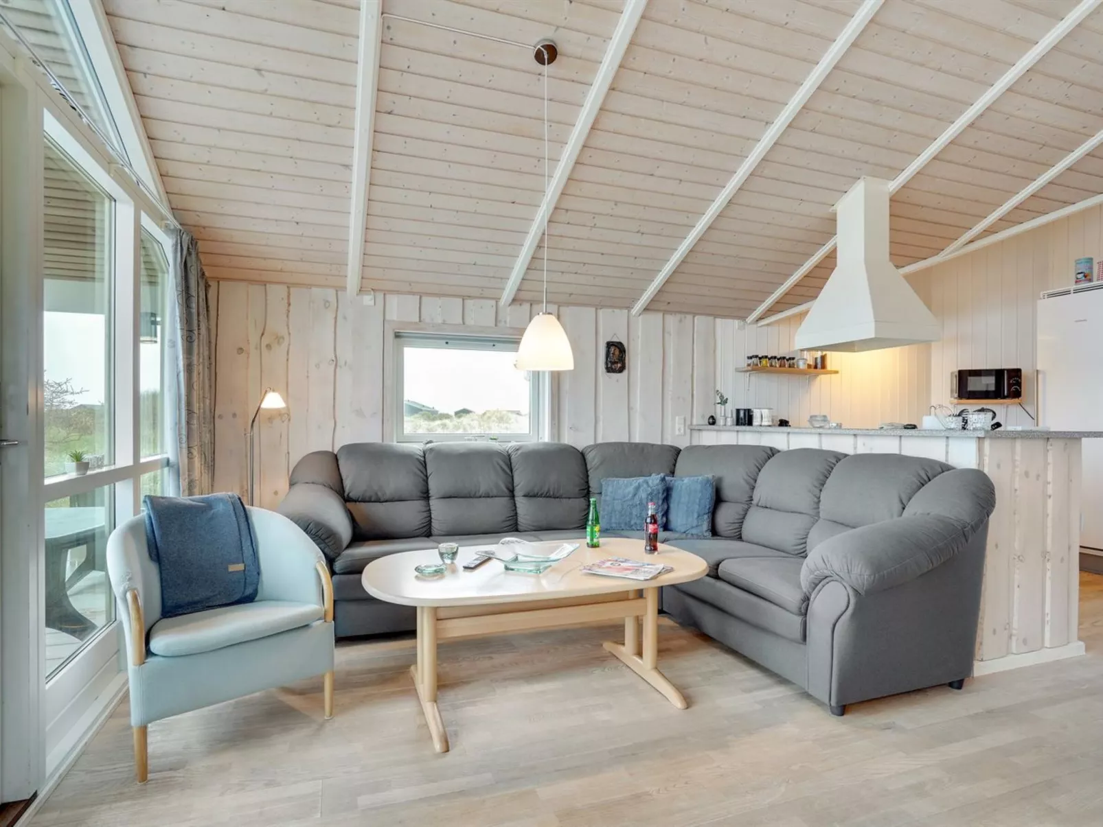 "Patrick" - 300m from the sea-Drinnen