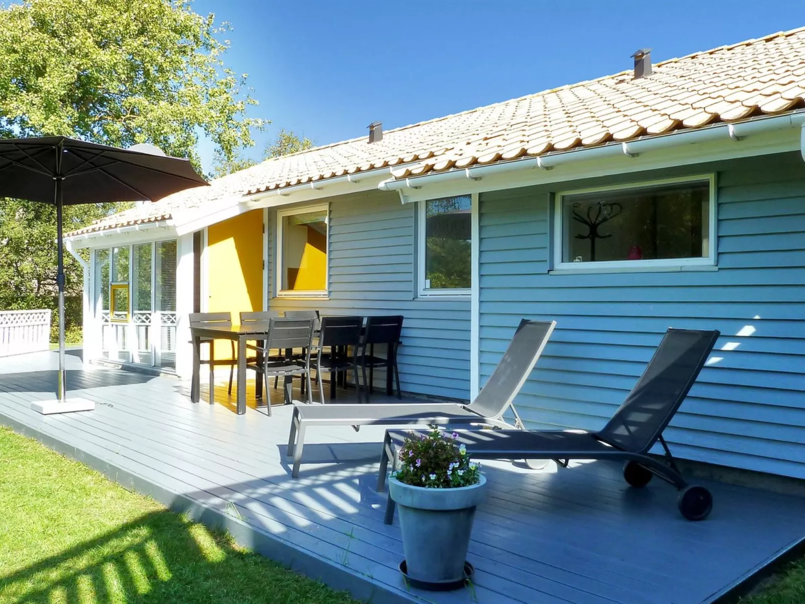 "Jouko" - 400m from the sea-Draußen