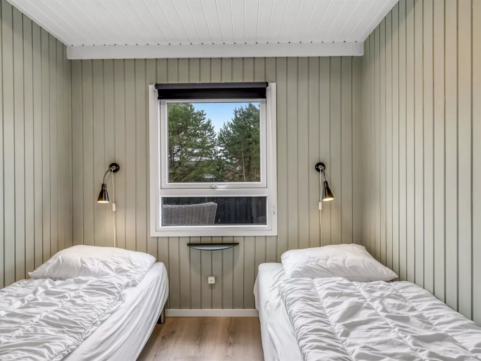 "Blondine" - 940m from the sea-Dedans