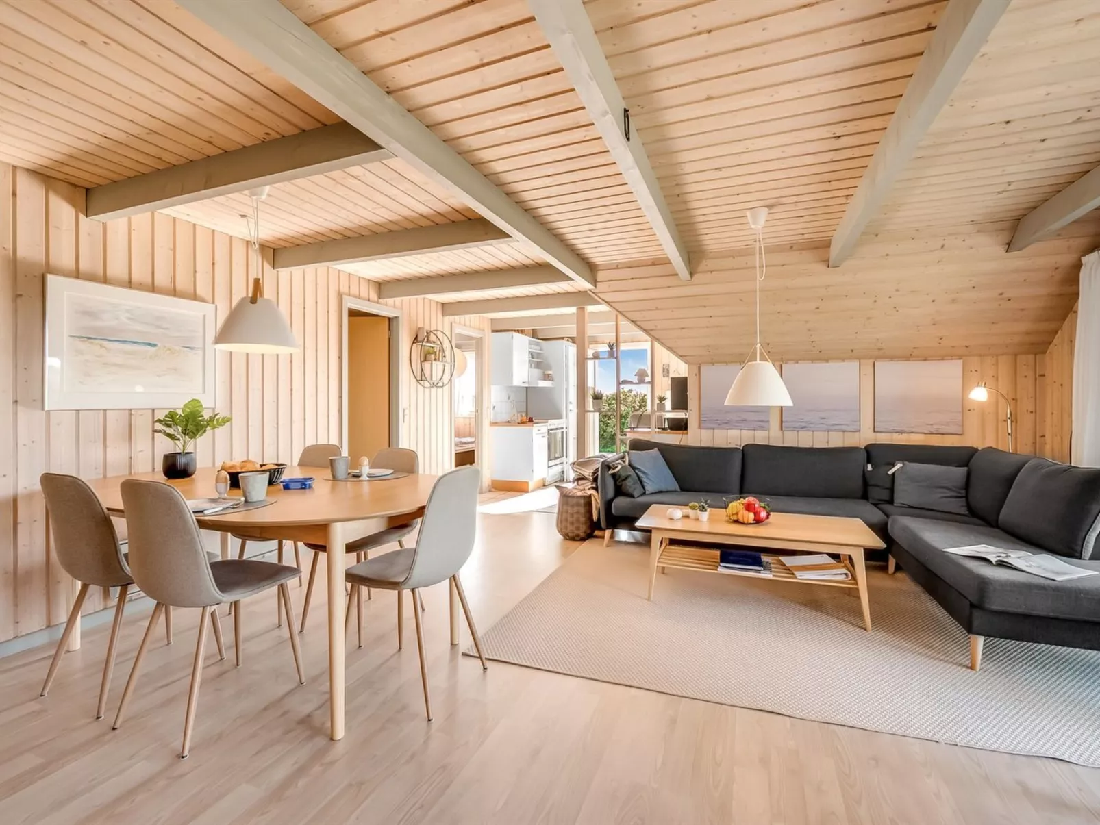 "Eggert" -  from the sea-Inside