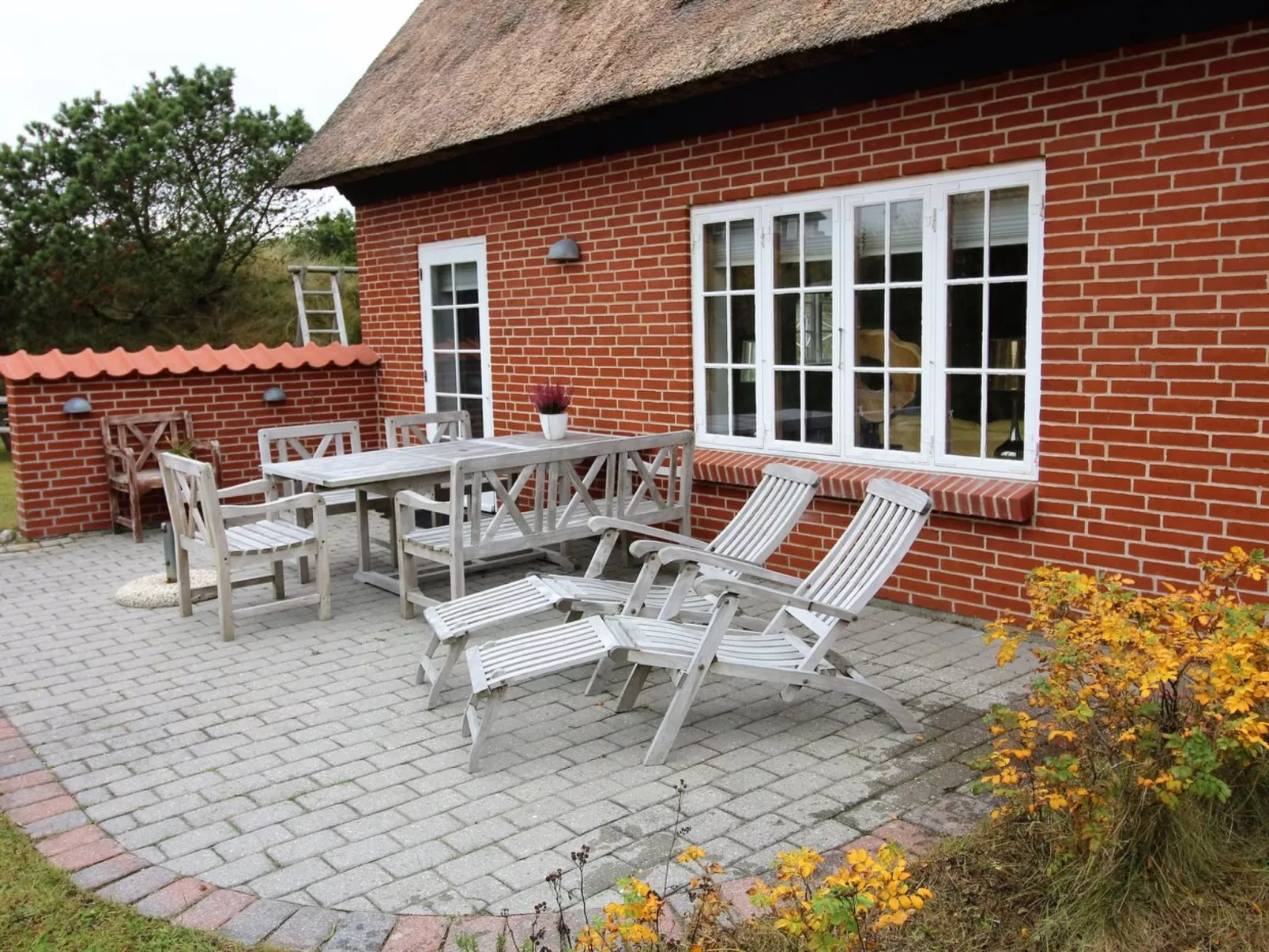 "Lioba" - 400m from the sea-Draußen