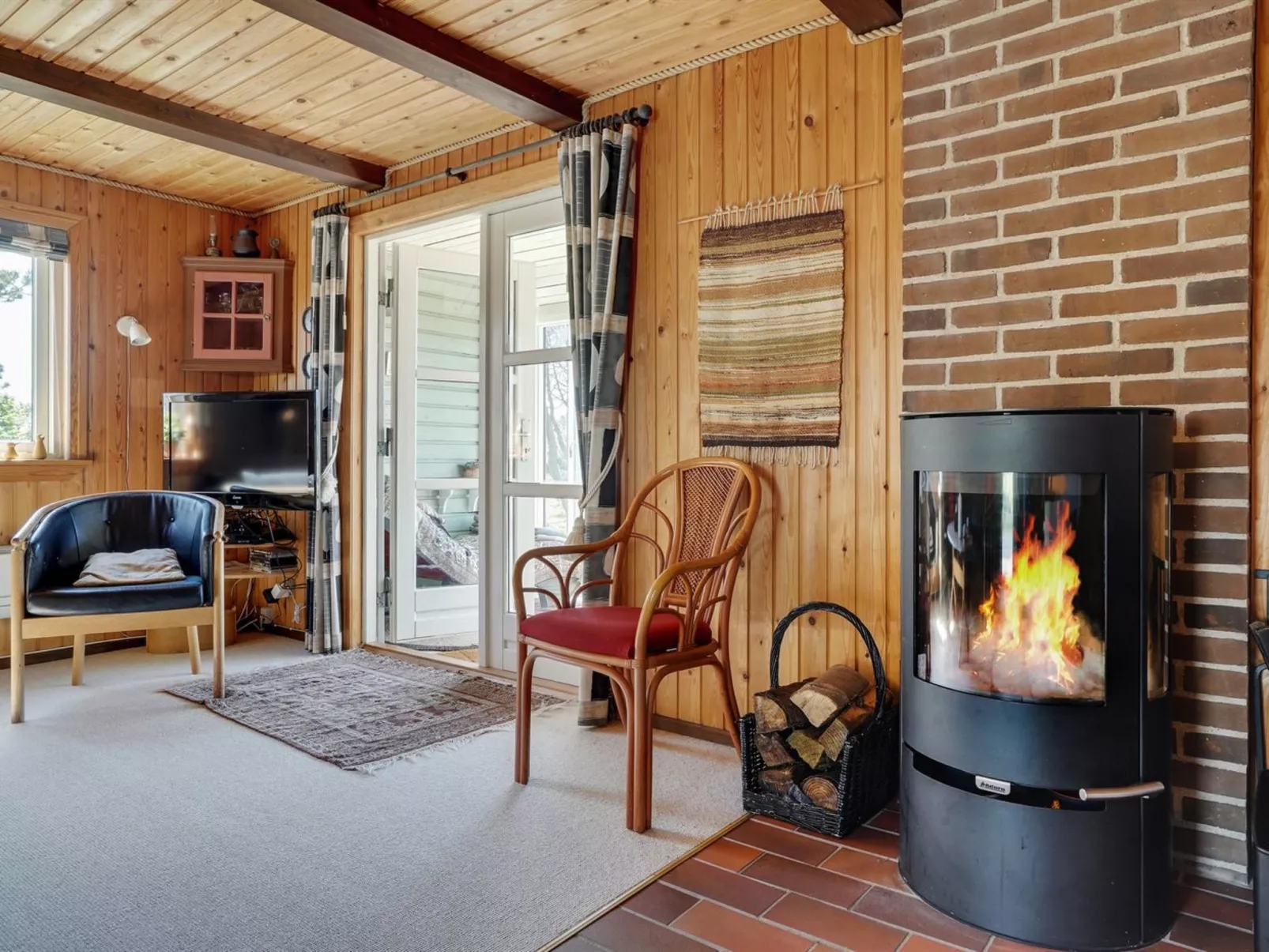 "Edna" - 800m from the sea-Dedans