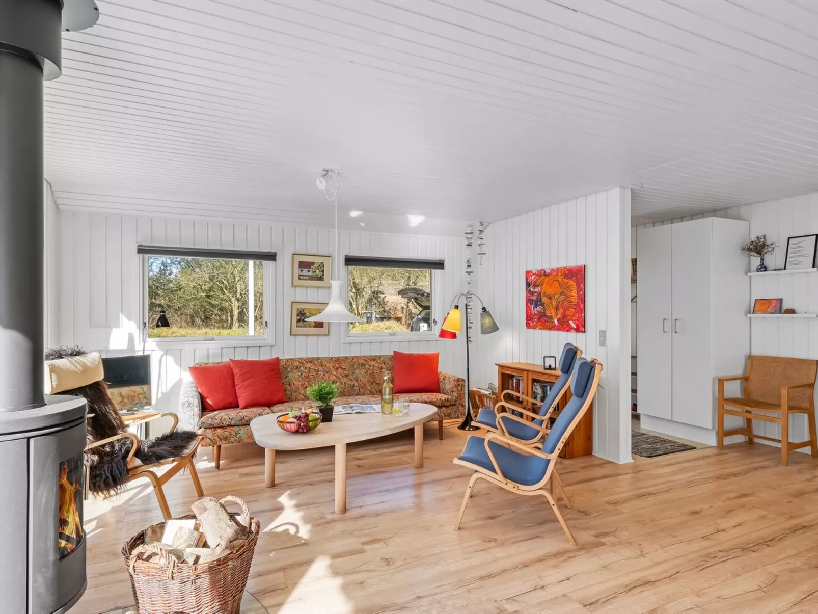 "Tove" - 1.5km from the sea-Drinnen