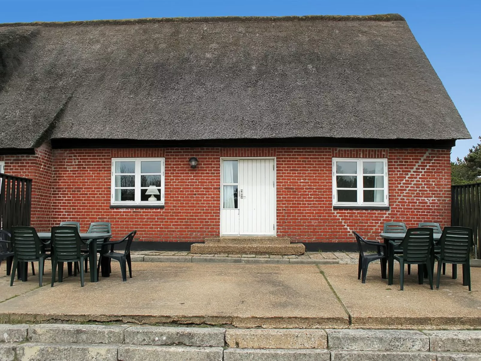 "Catalina" - 800m from the sea-Outside