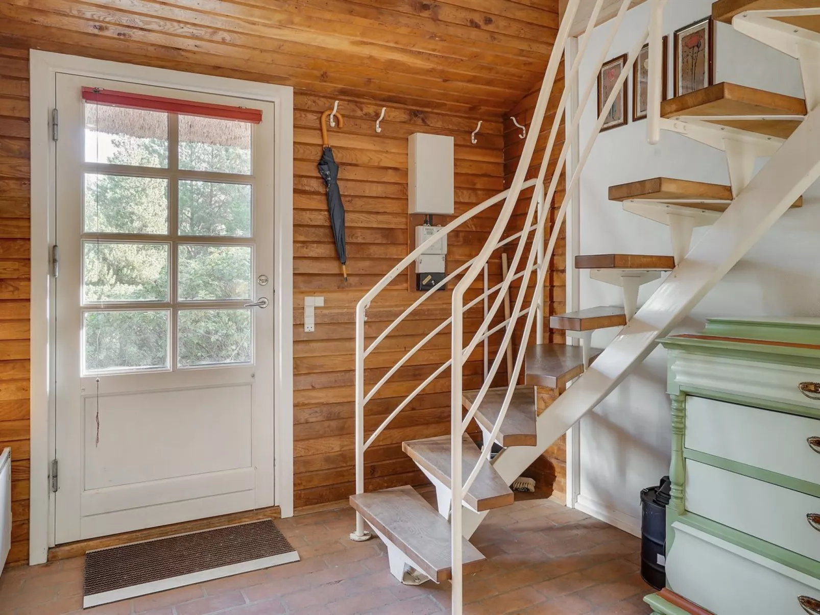 "Risto" - 2.3km from the sea-Drinnen