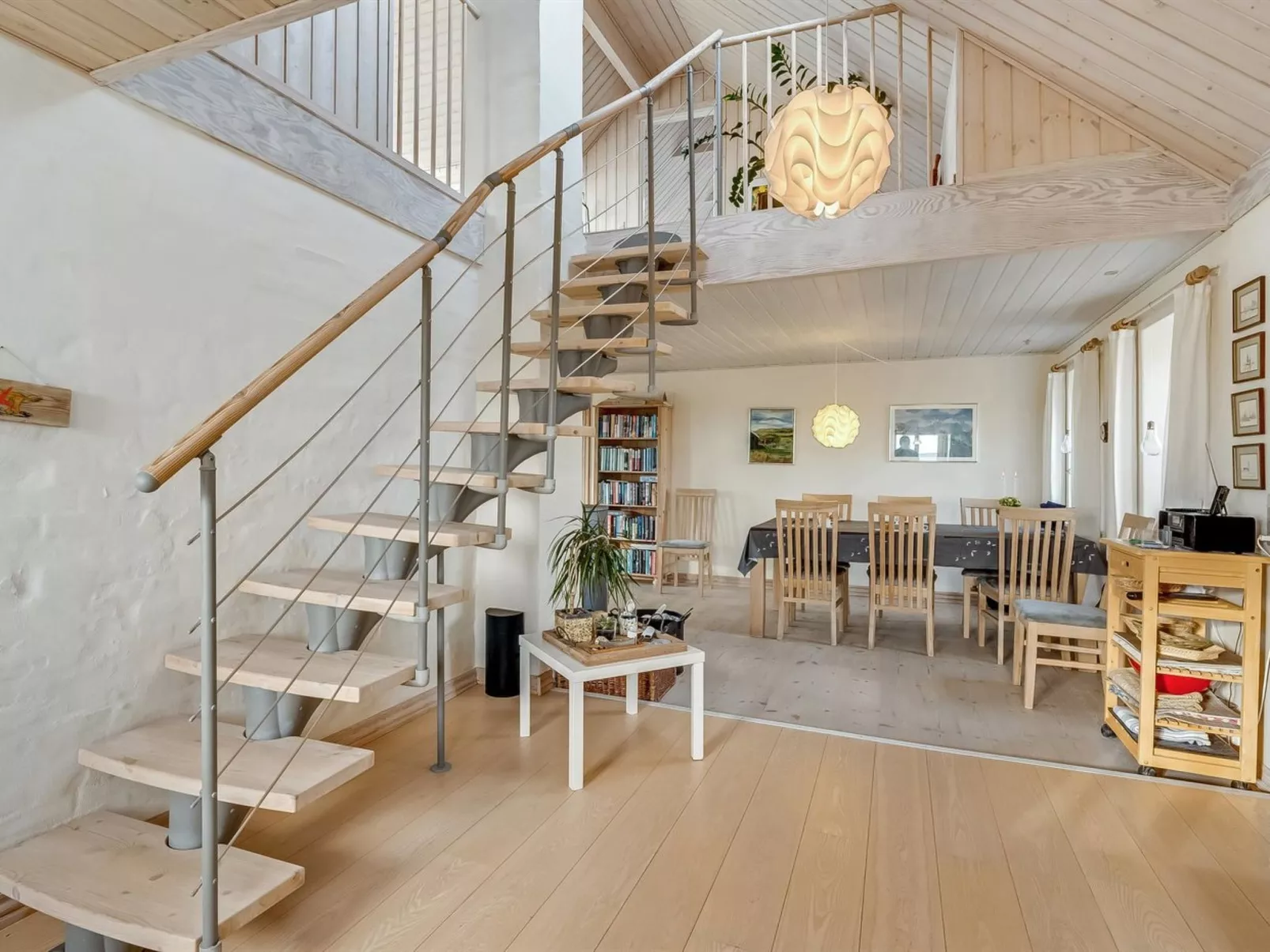 "Ali" - 75m from the sea-Drinnen