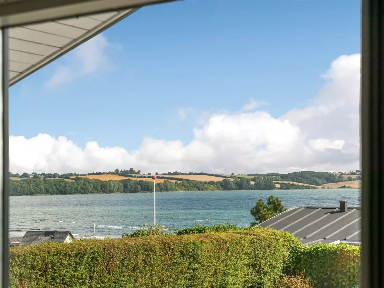 "Beowulf" - 200m from the sea-Outside