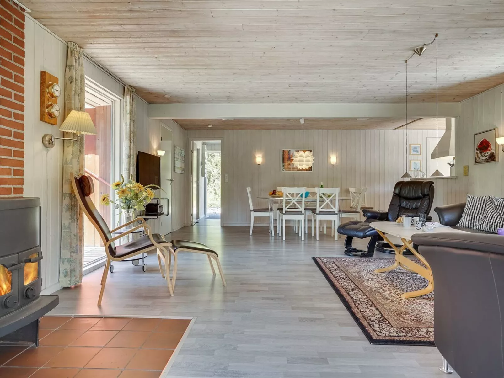 "Reidar" - 1km from the sea-Inside