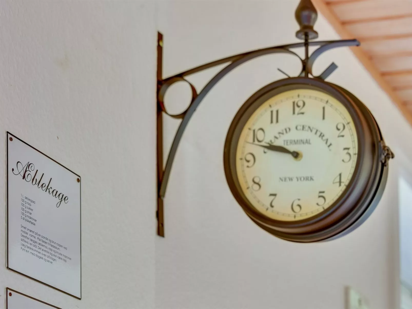 "Iiro" - 2.5km from the sea-Drinnen