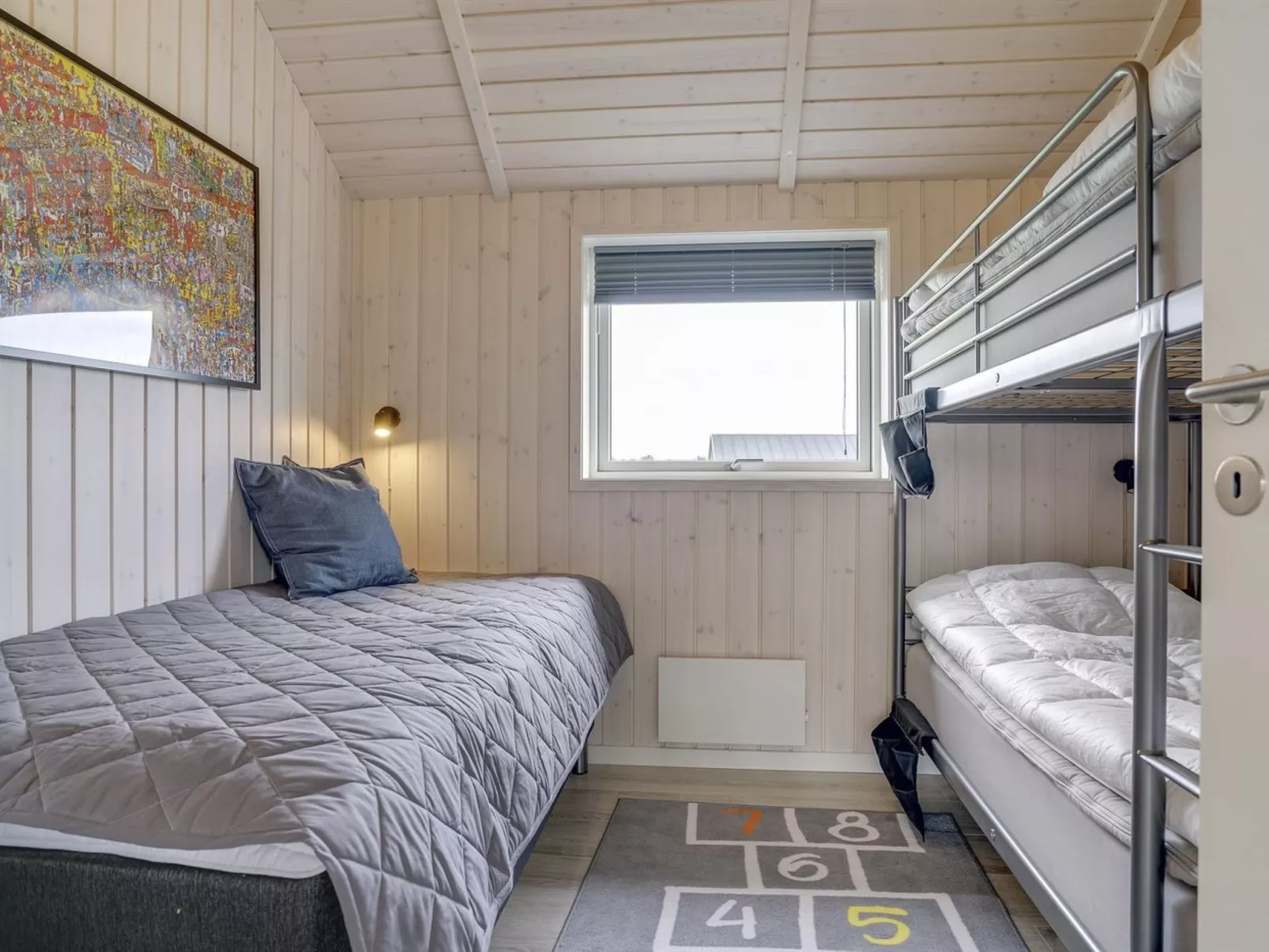 "Ina" - 1.2km from the sea-Drinnen