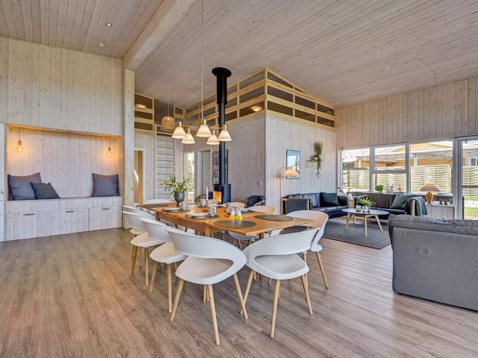 "Ylvi" - 250m from the sea-Dedans