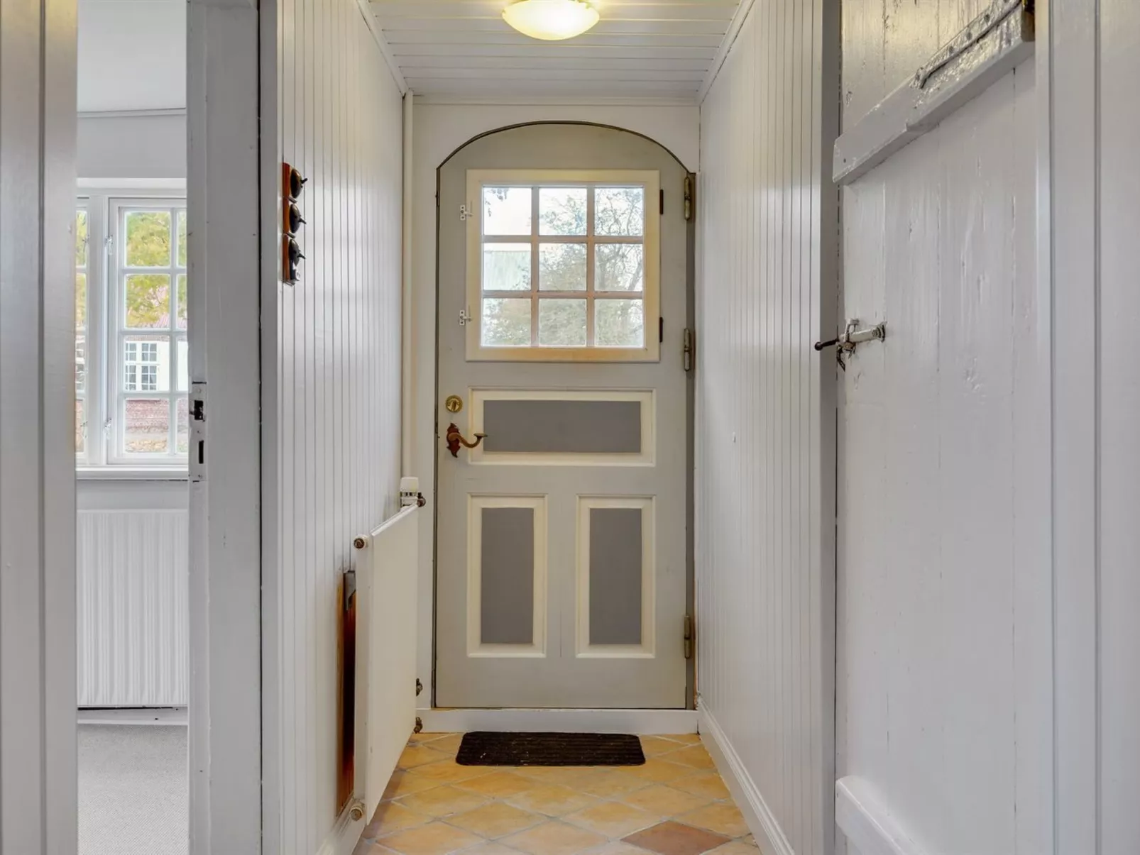 "Ilsa" - 9.8km from the sea-Dedans