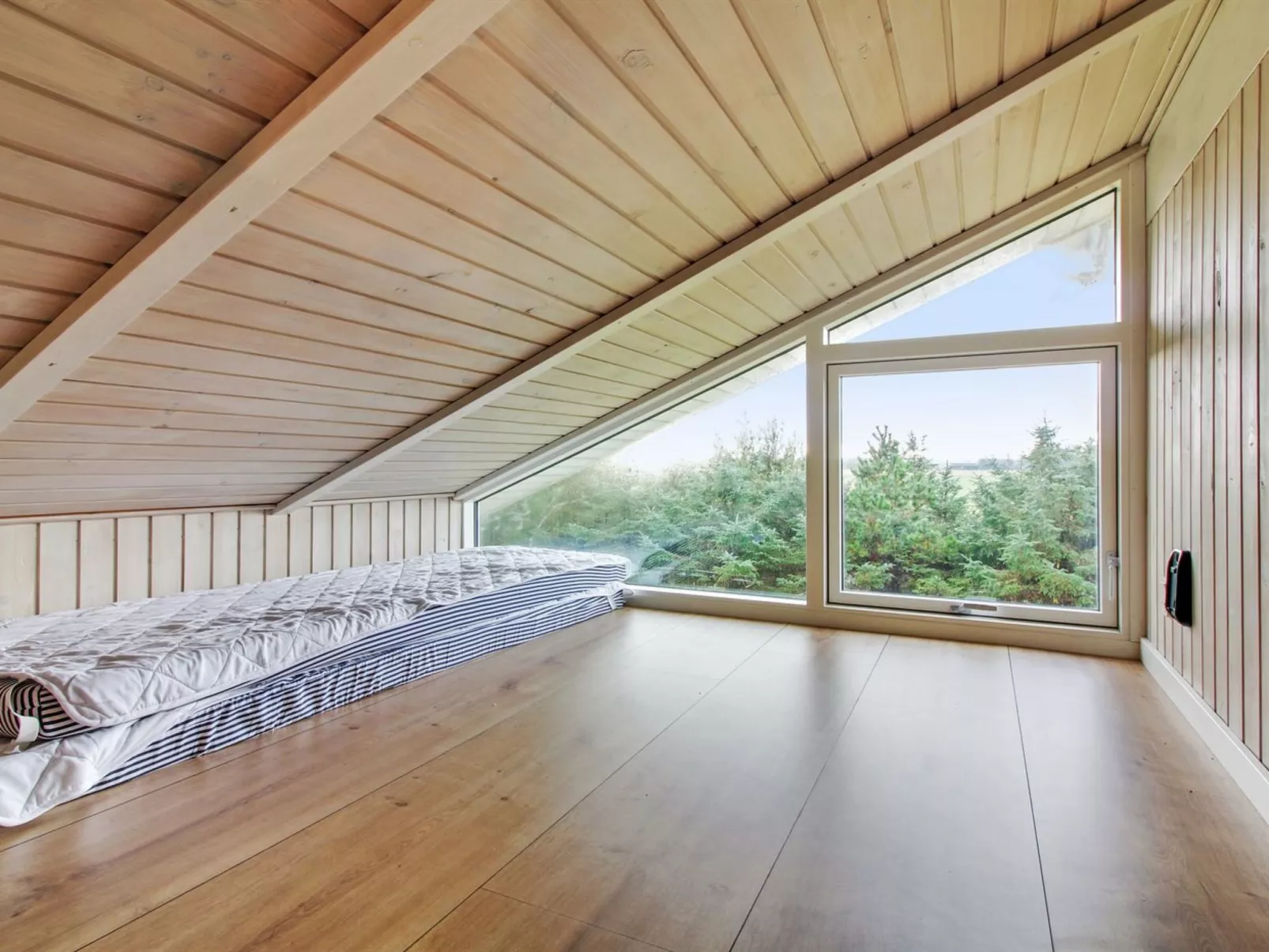 "Kragh" - 950m from the sea-Dedans