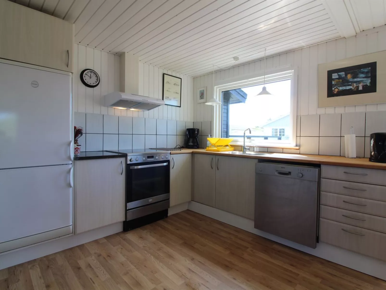 "Ellynor" - 200m from the sea-Drinnen