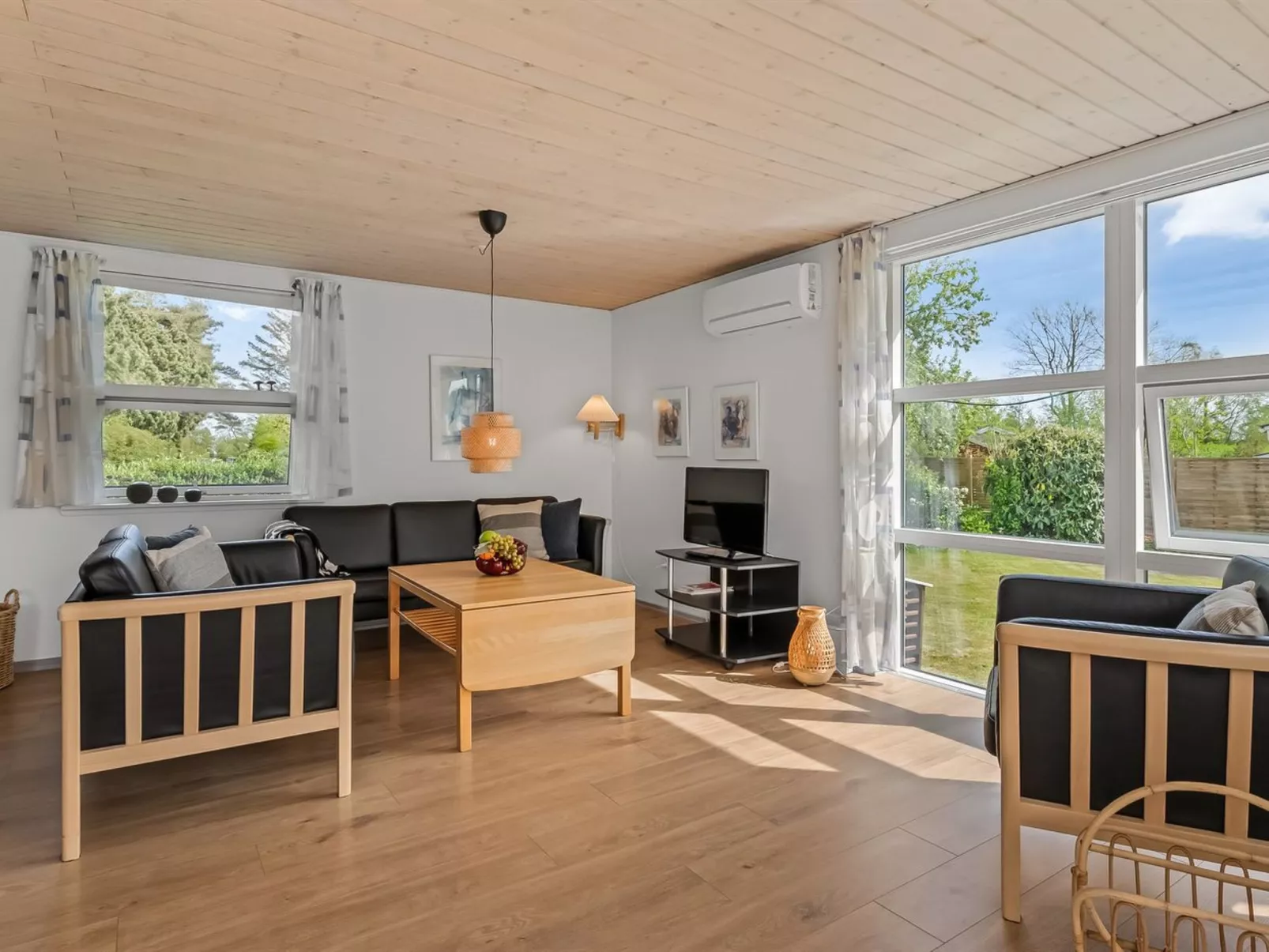 "Teija" - 300m from the sea-Inside