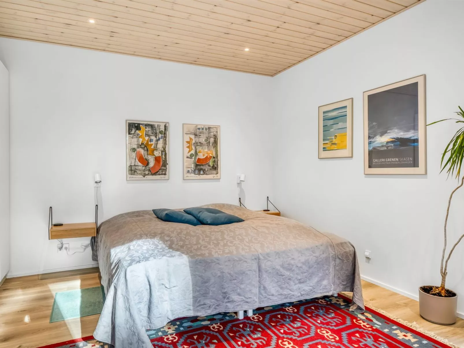 "Milan" - 250m to the fjord-Dedans