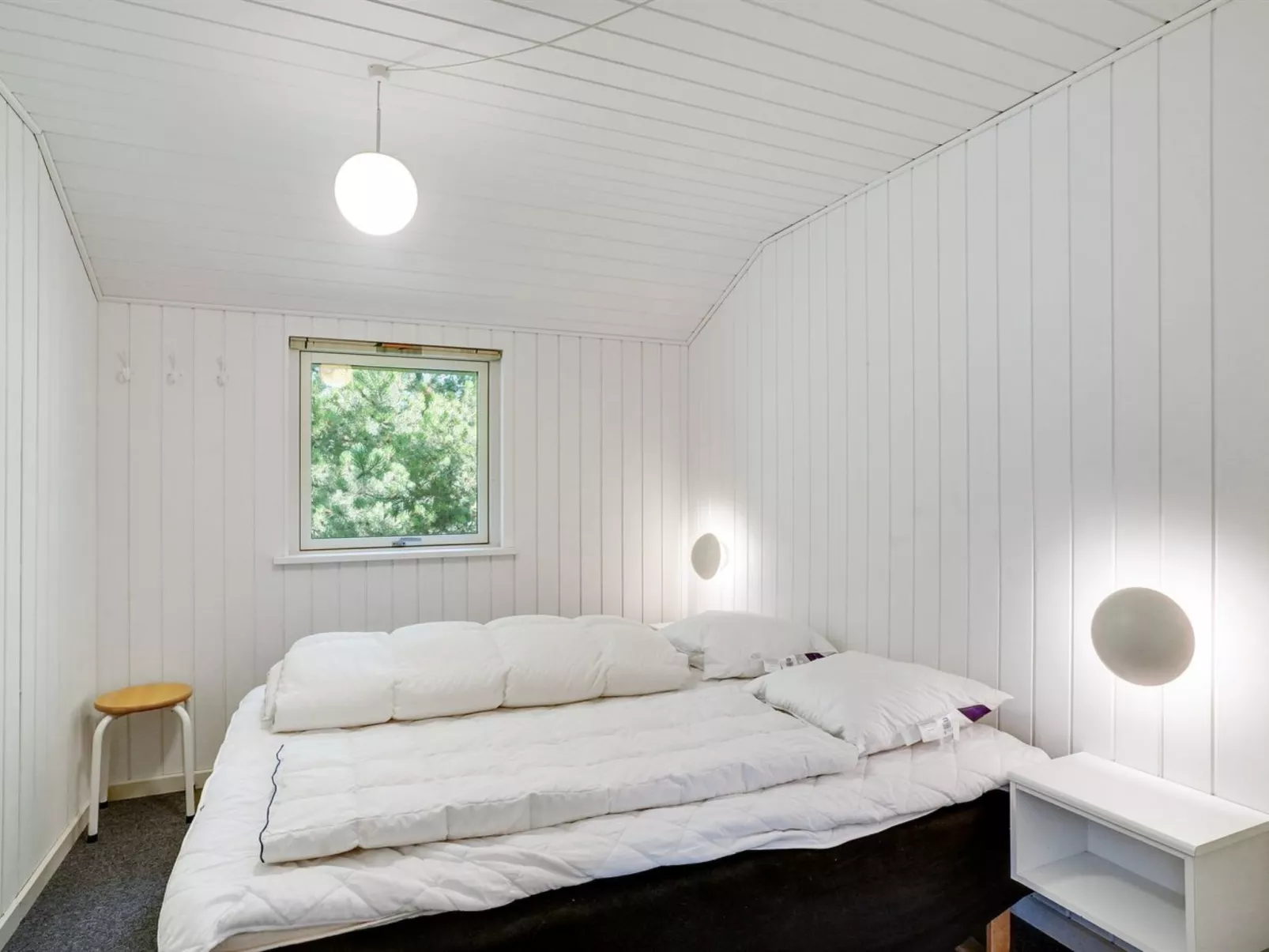 "Henkil" - 700m from the sea-Inside