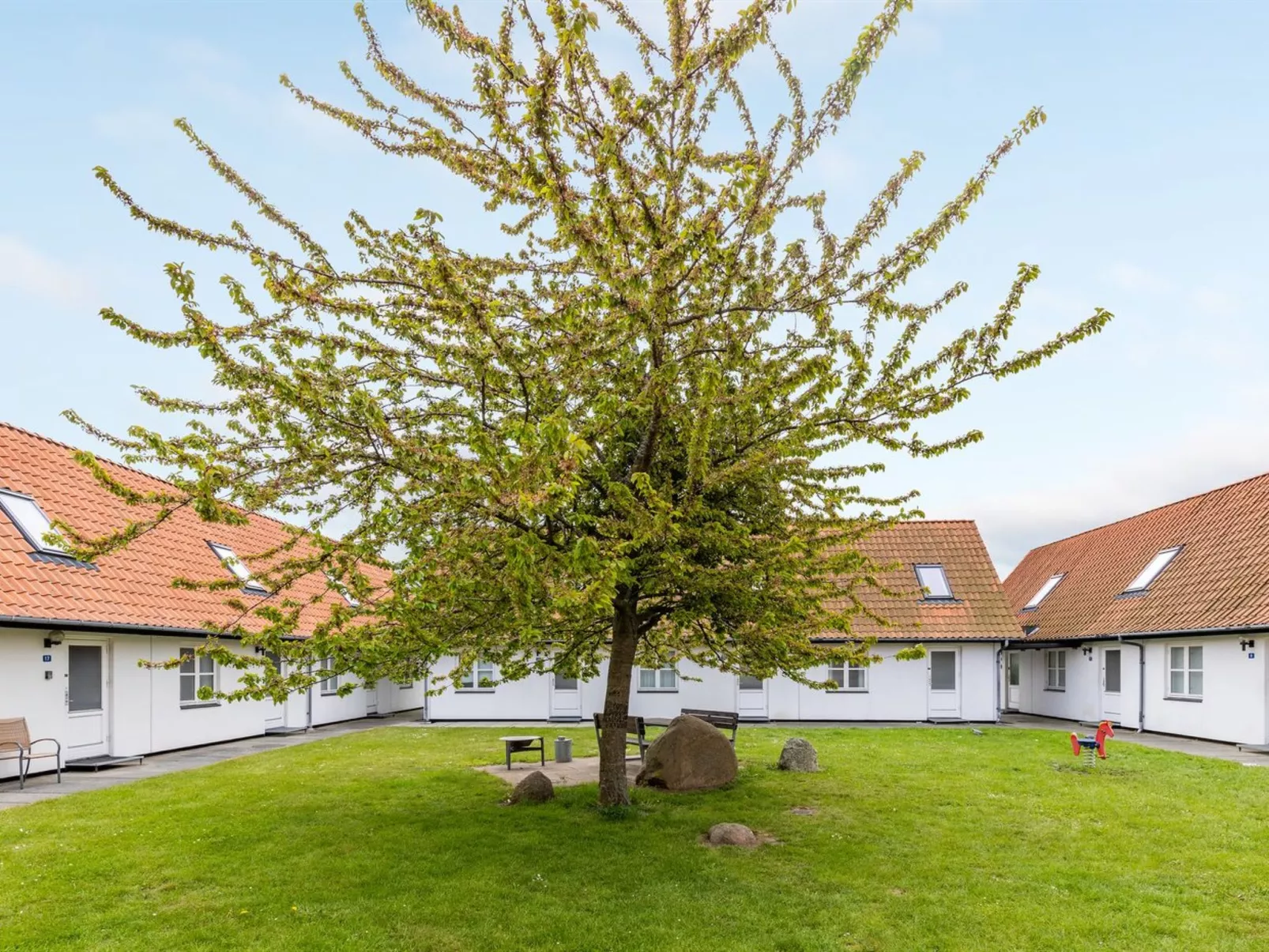 "Majvi" - 300m from the sea-Draußen