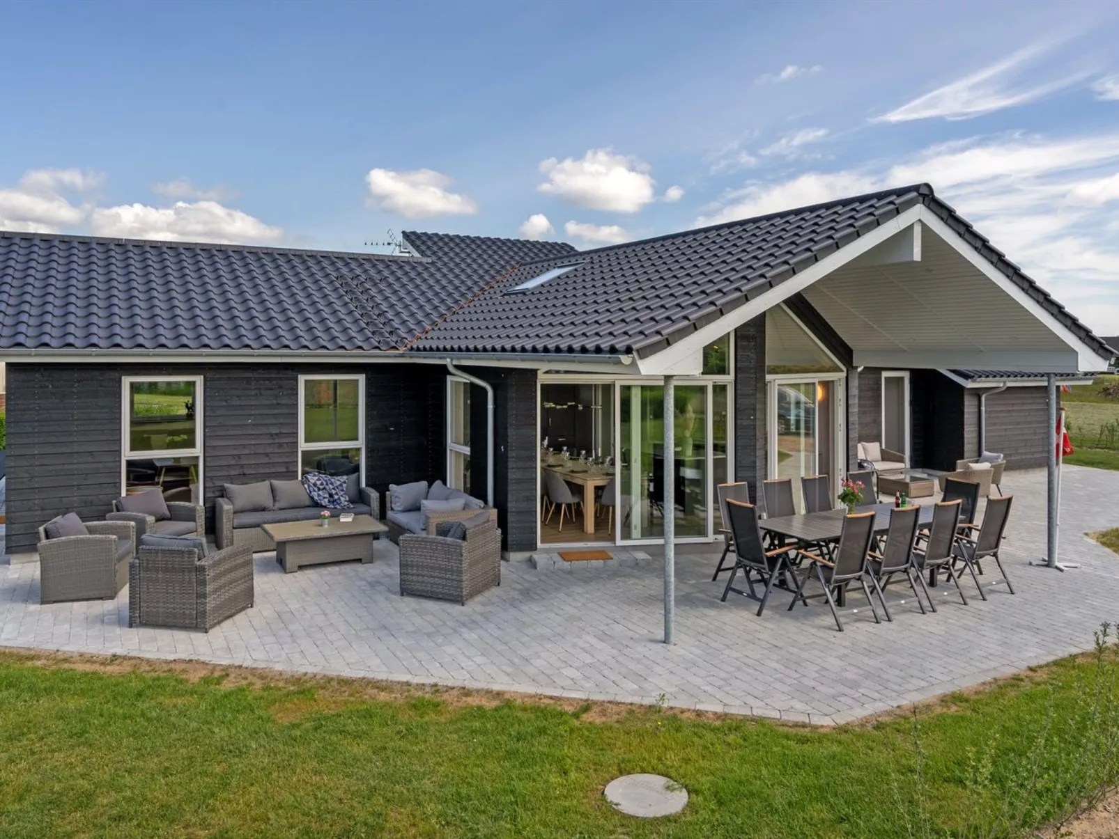 "Elsebet" - 600m from the sea-Outside