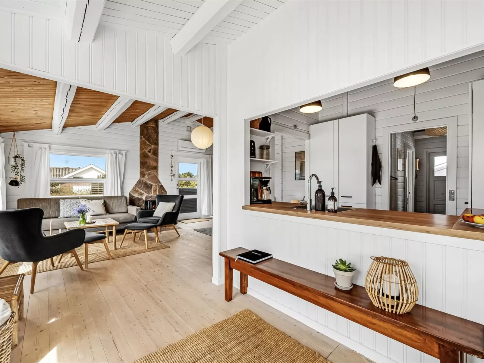 "Arbnora" - 400m from the sea-Drinnen