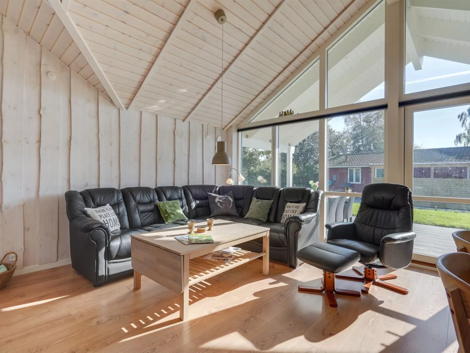 "Hellena" - 90m from the sea-Inside