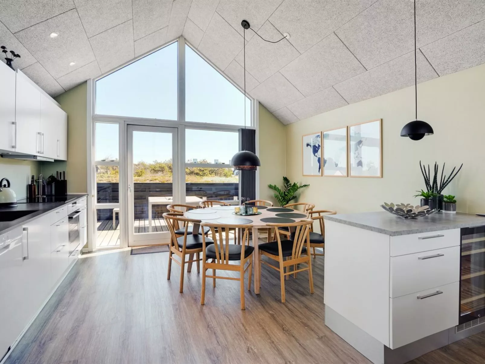 "Eliena" - 500m from the sea-Drinnen