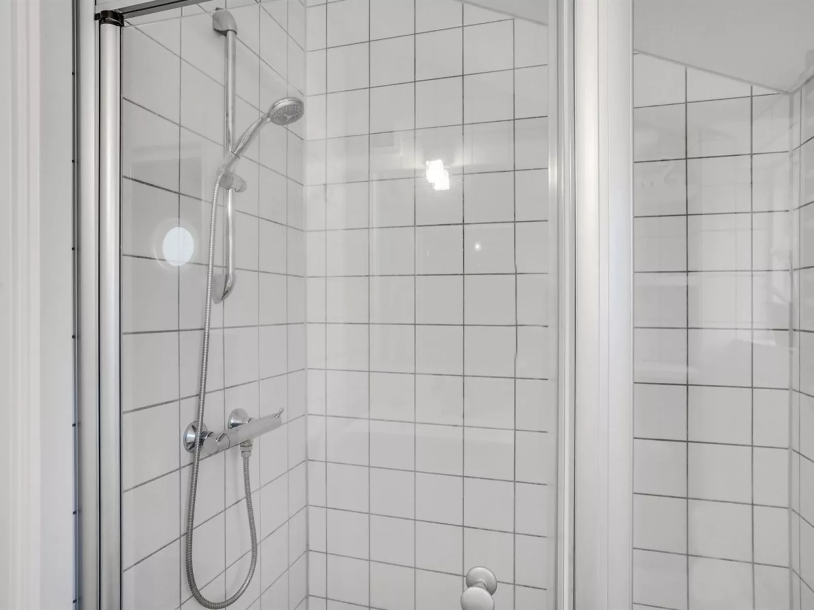 "Tyyne" - 5m from the sea-Inside