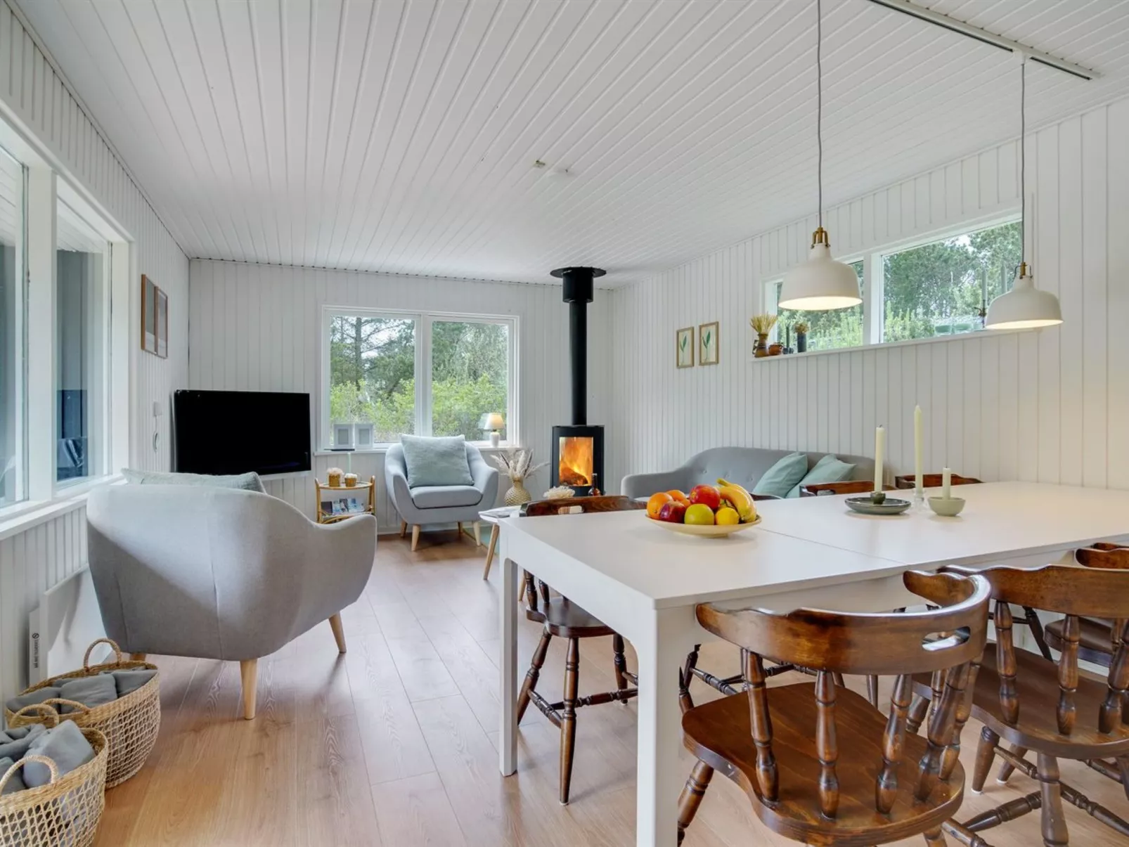 "Ylva" - 650m from the sea-Dedans