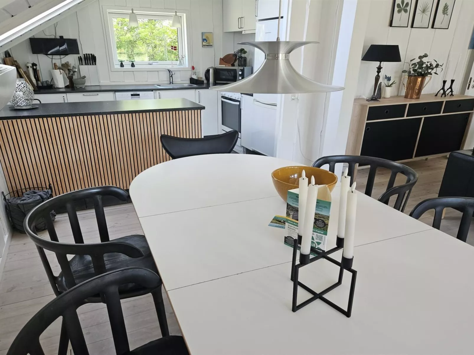 "Matthis" - 500m to the fjord-Inside