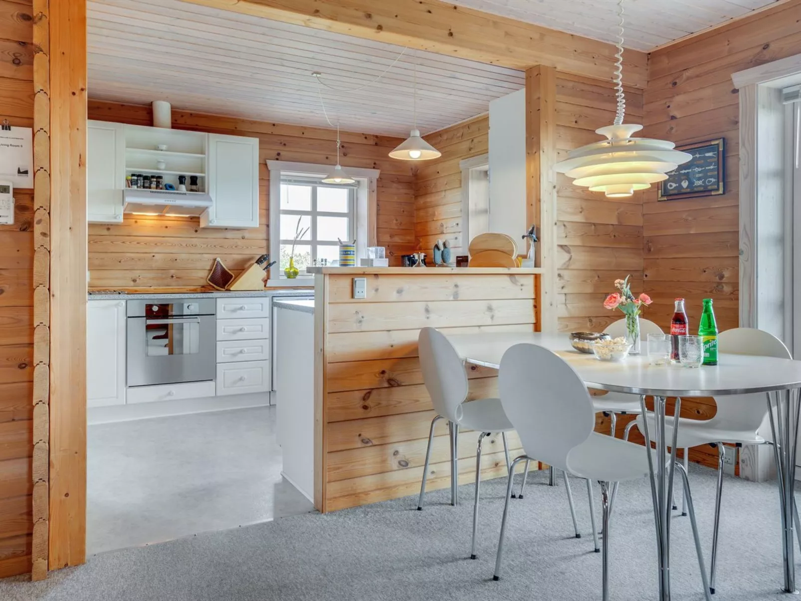 "Bjarnger" - 200m from the sea-Inside