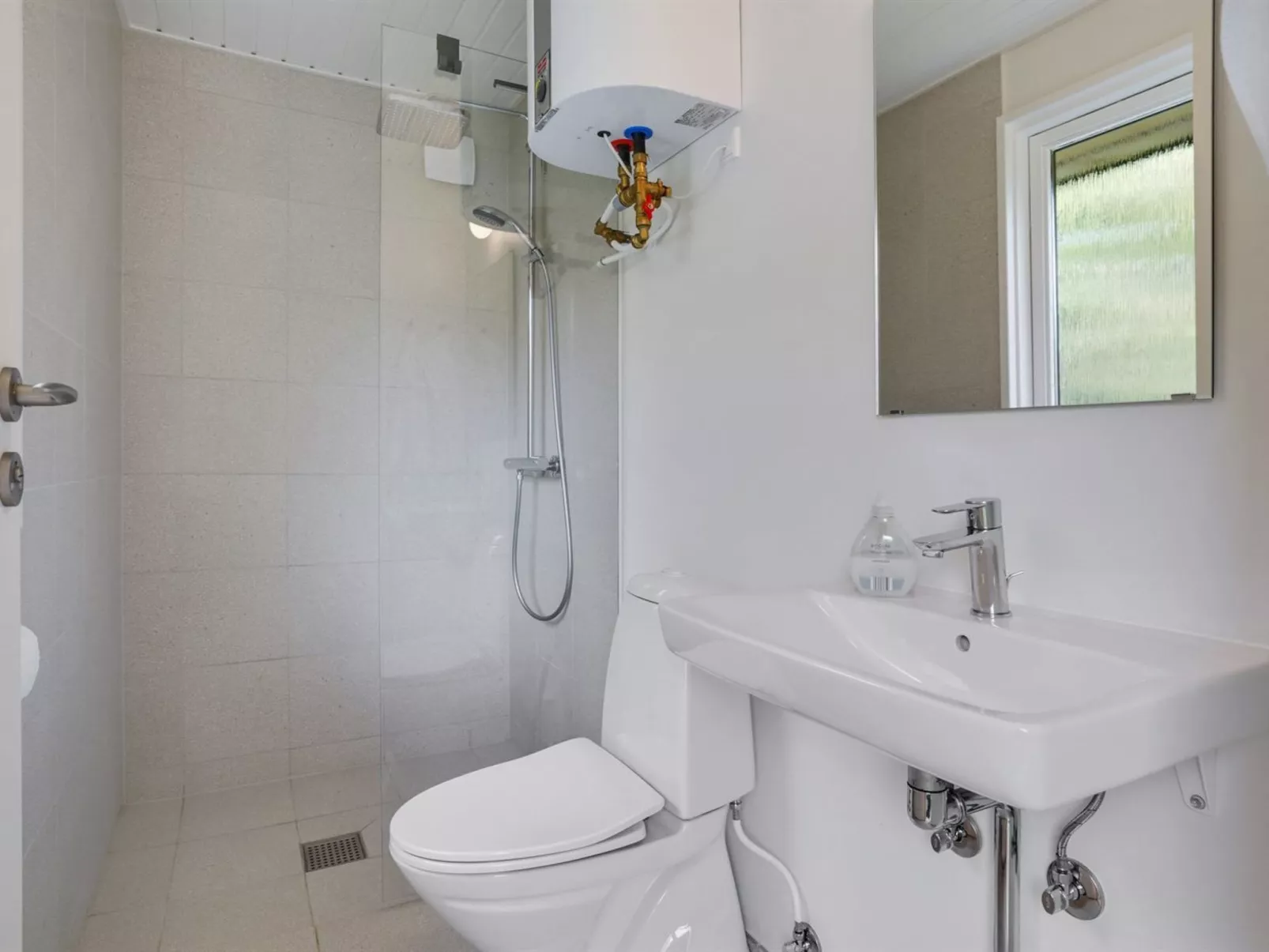 "Skjold" - 600m from the sea-Dedans