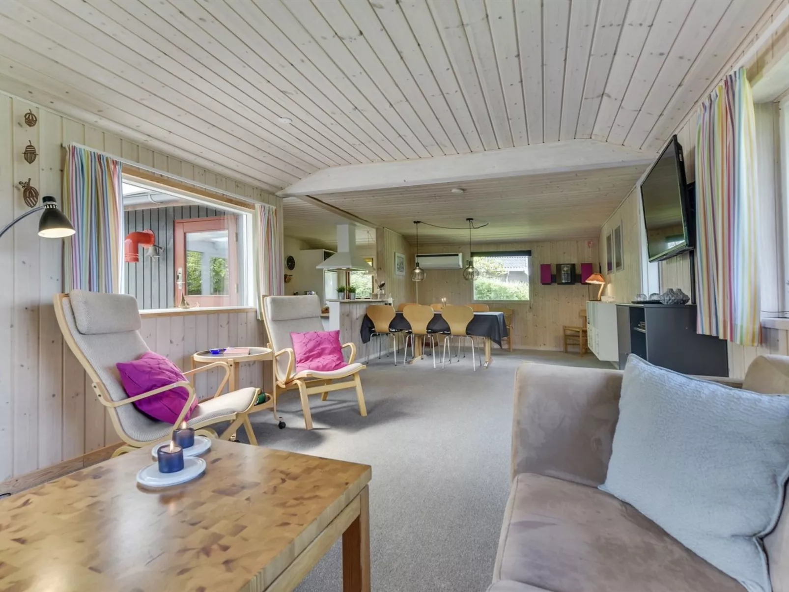 "Agnita" - 300m from the sea-Dedans