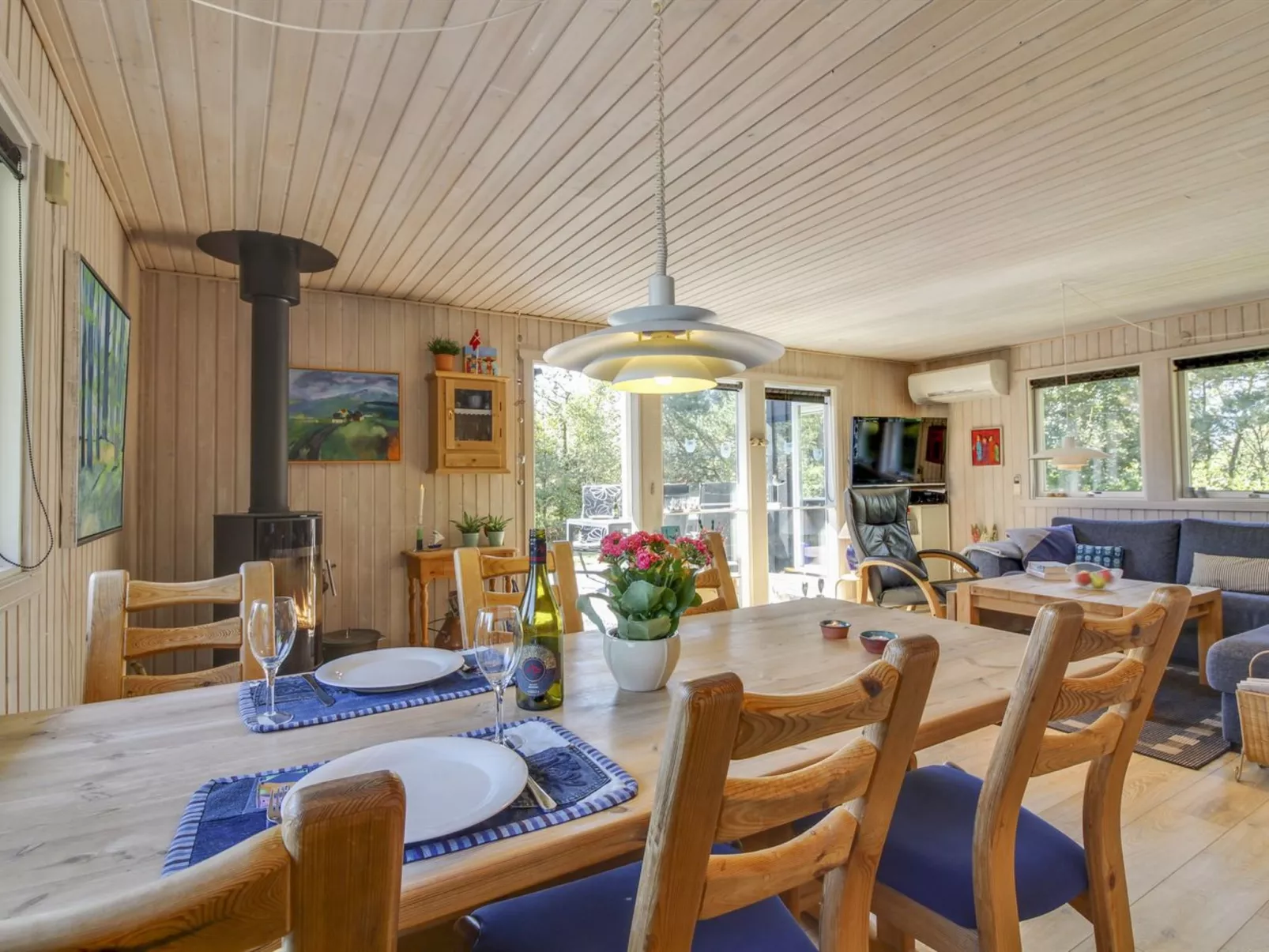 "Birgid" - 900m from the sea-Dedans