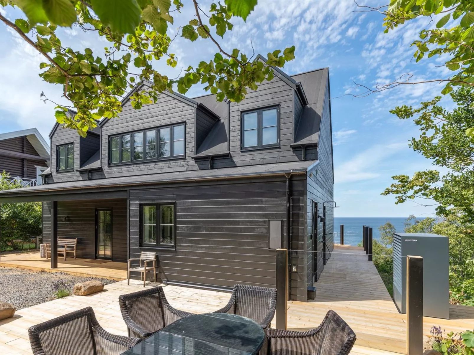 "Thormoth" - 200m from the sea-Outside