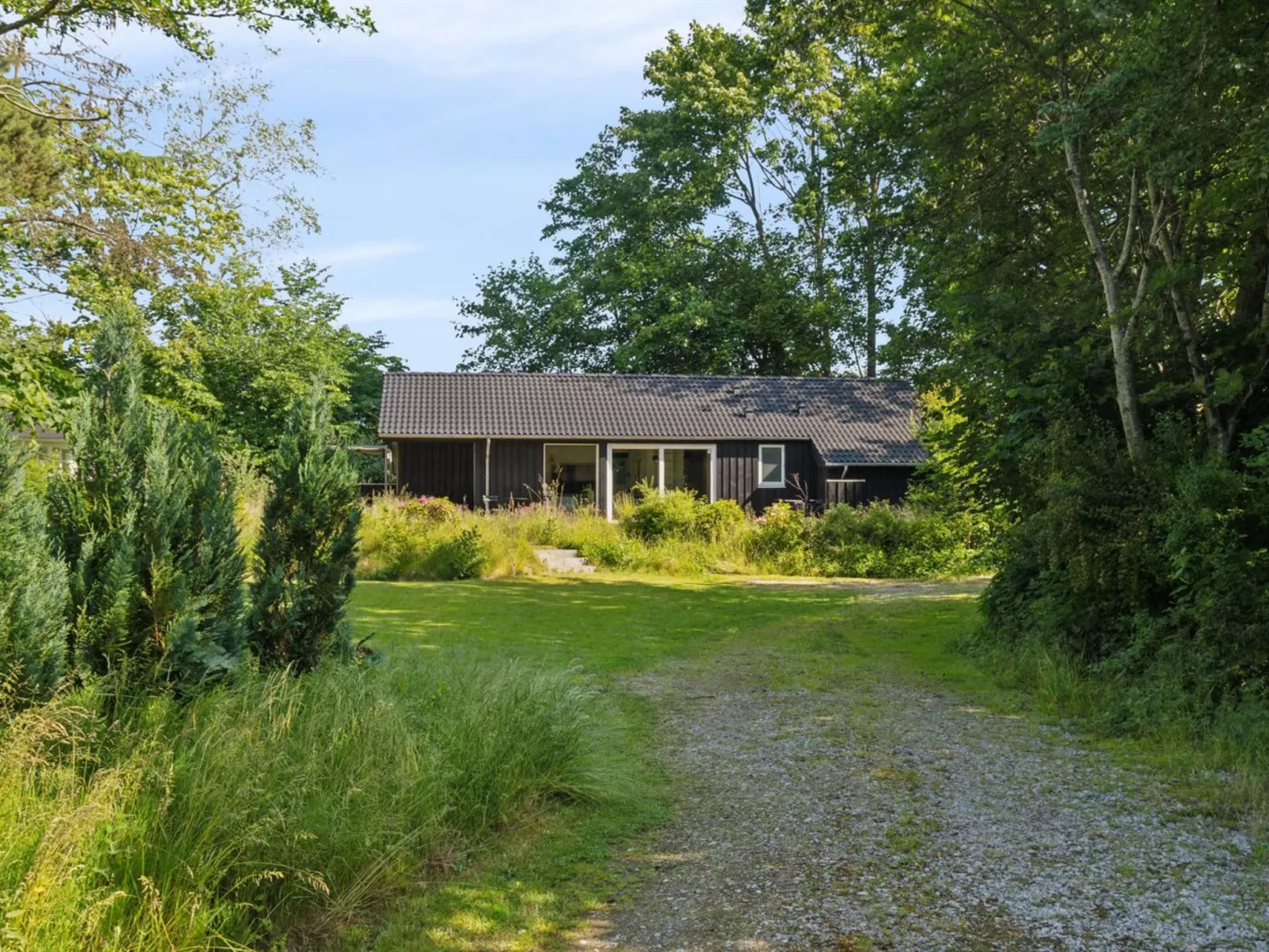 "Thora" - 800m from the sea-Outside