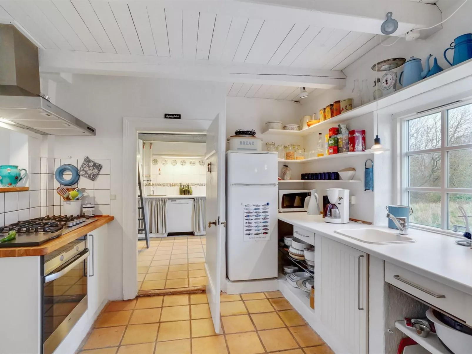 "Althea" - 750m to the fjord-Inside