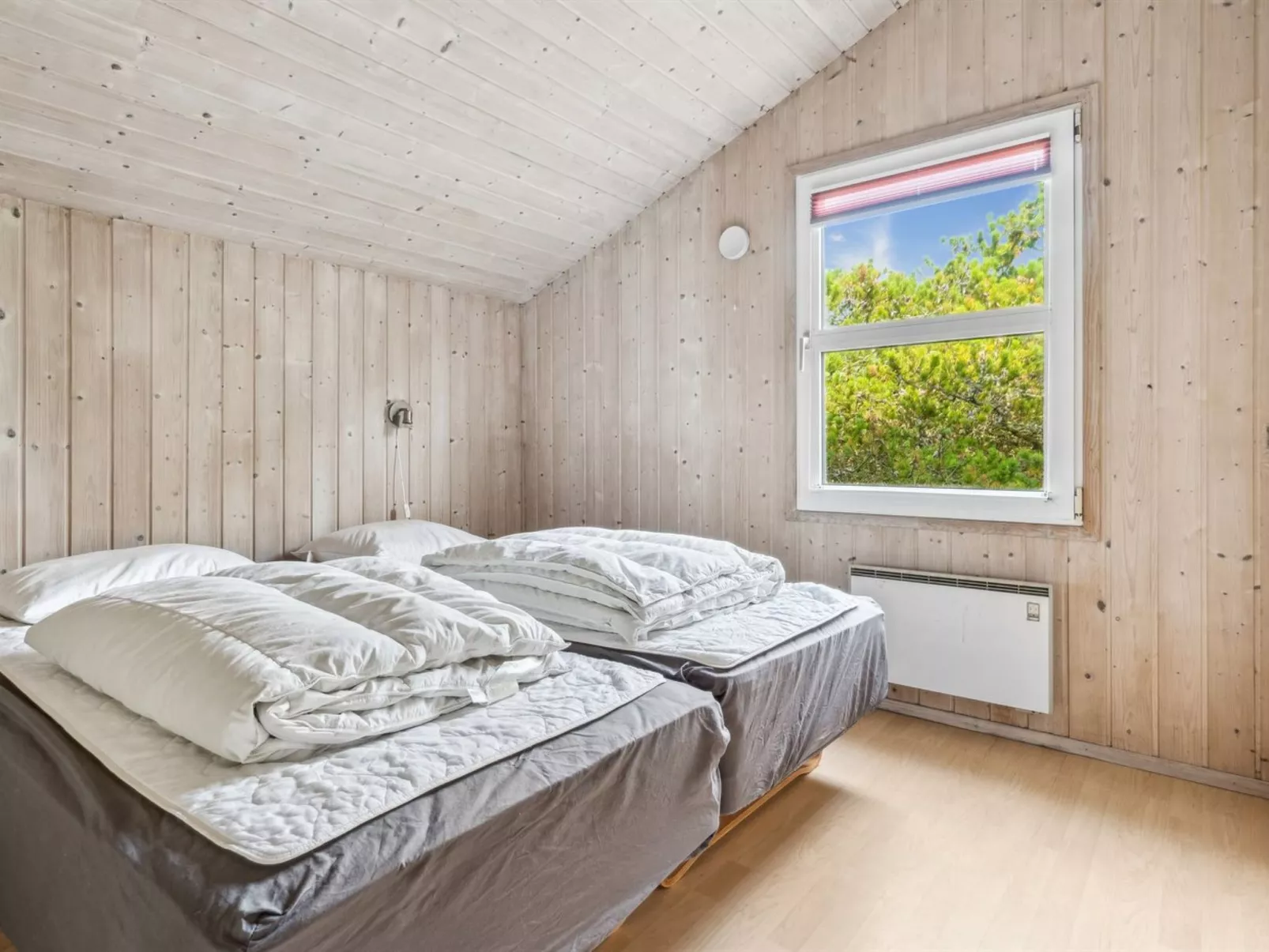 "Zoya" - 900m from the sea-Inside