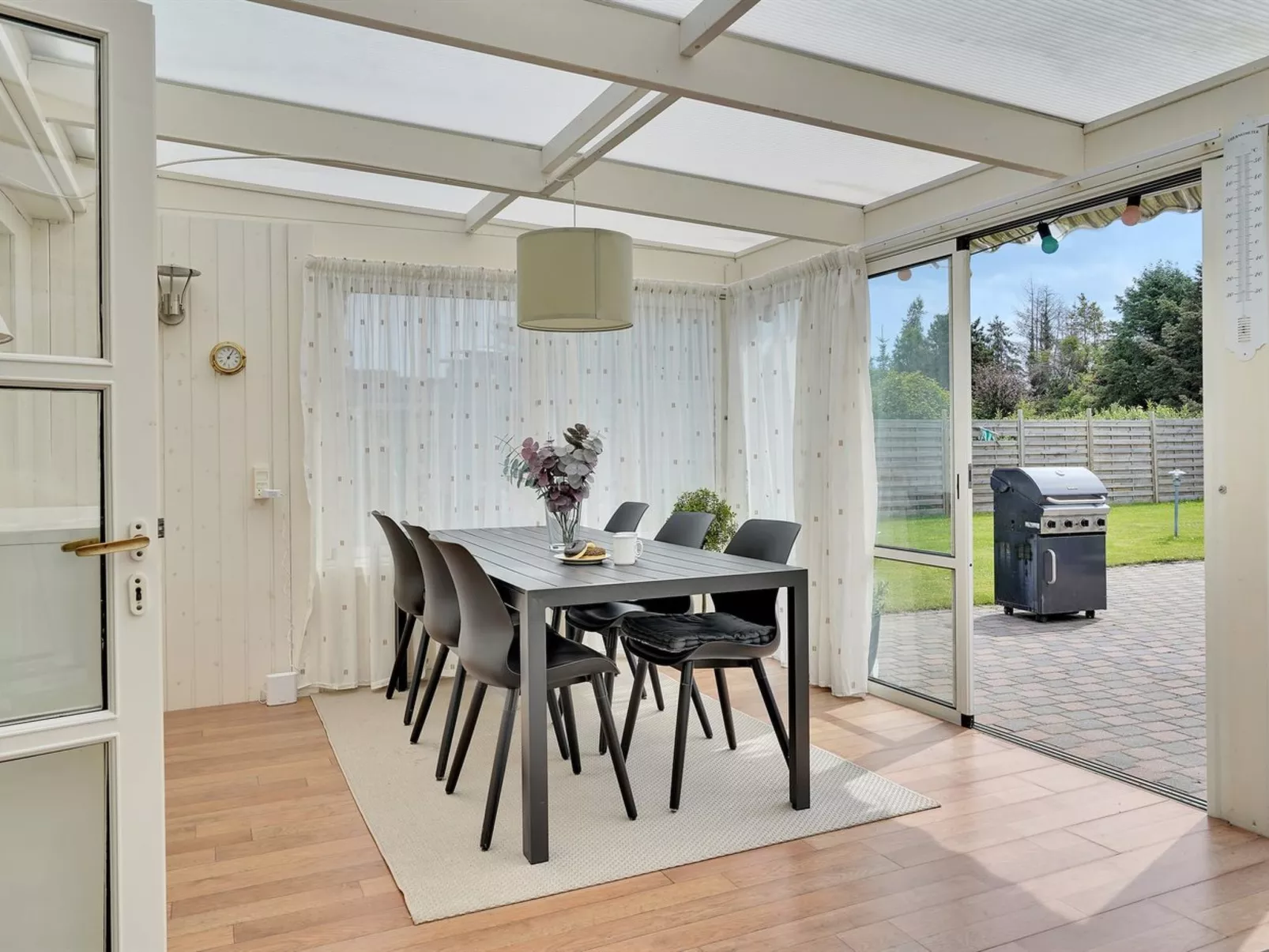 "Fentje" - 375m to the fjord-Inside