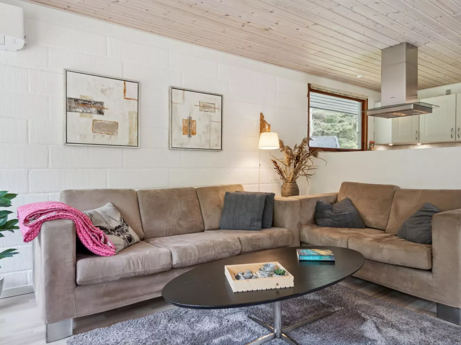 "Marta" - 1.5km from the sea-Dedans